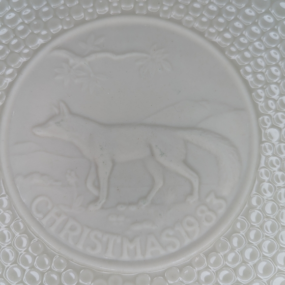 Belleek Irish 1983 Christmas Plate.  The Red Fox.  Limited Edition.  Vintage - Picture 2 of 9